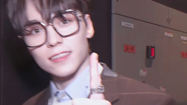 [Choi Han-sol/Vernon] What’s it like when your idol becomes your home tutor?