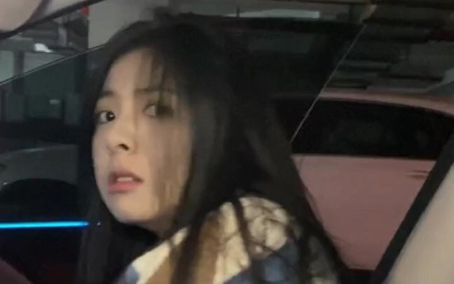 Saya sungguh beruntung memiliki pacar yang pintar.