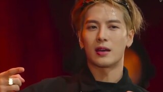 【Jackson Wang】At this moment, I really hope he has a girlfriend who loves him deeply.
