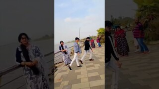 khushiyo se ye daaman reels | tiktok | trending | viral | dance in public #ytshorts #zidaanshahidaly