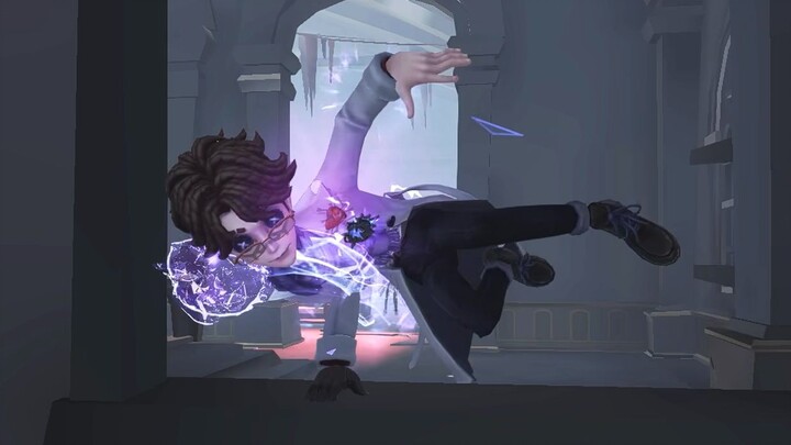 Baru beli kostum baru, rasanya penyakit lelahku langsung sembuh!