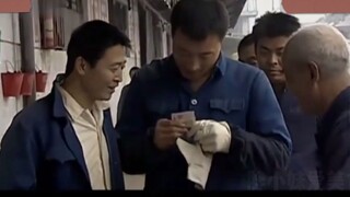 A review of spicy steamed buns in movies and TV shows: the fragrant spicy sandwich with white film i