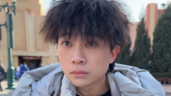 张灯结彩过年好！