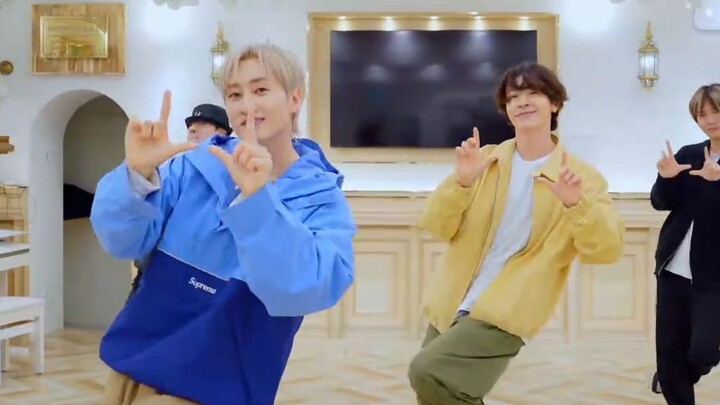 <He Hai> Aura muda remajanya benar-benar luar biasa~ Kalau bilang mereka grup kembar yang baru debut