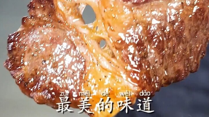 Bít tết vỉa hè siêu hot ở chợ đêm! Thì ra làm dễ đến thế này! Bạn chỉ còn cách thành công làm bít tế