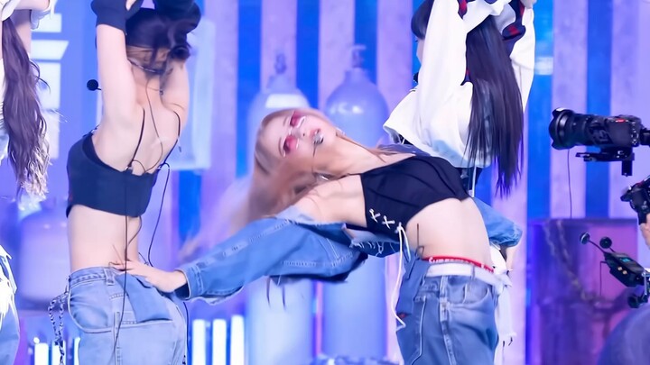 “娘娘好腰!” 每次允真这个动作我都怕她折了(