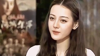 【Dilraba】is an unpolished, unadorned eighteen-year-old.