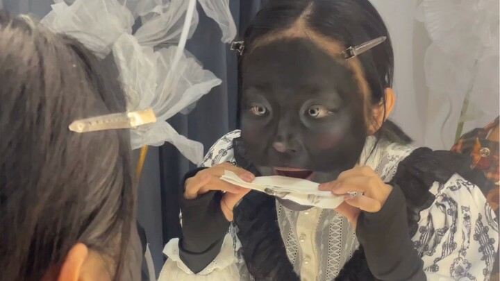 Gần đây Lolita cũng đang rộ lên trào lưu biến hóa ngoạn mục sao?