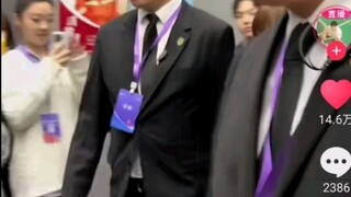 Xiaoqian, hiệu suất tại chỗ của em trai này đã khiến các tài khoản tiếp thị trực tuyến bị mất điện q