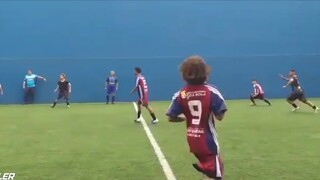 Những màn biểu diễn kỹ thuật bá đạo #9