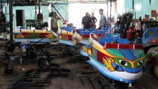 Tàu hỏa, xe lửa điện. Tau hoa, xe lua dien