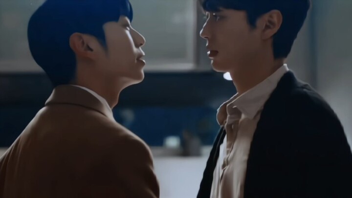 Double male lead | Korean drama | He really always bows his head...