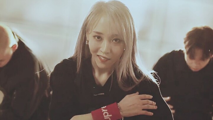 【MAMAMOO】Telah tiba! Koreografi lengkap dari Jung-won yang sempat menghilang di MV “Hip”, 5A Wheein,