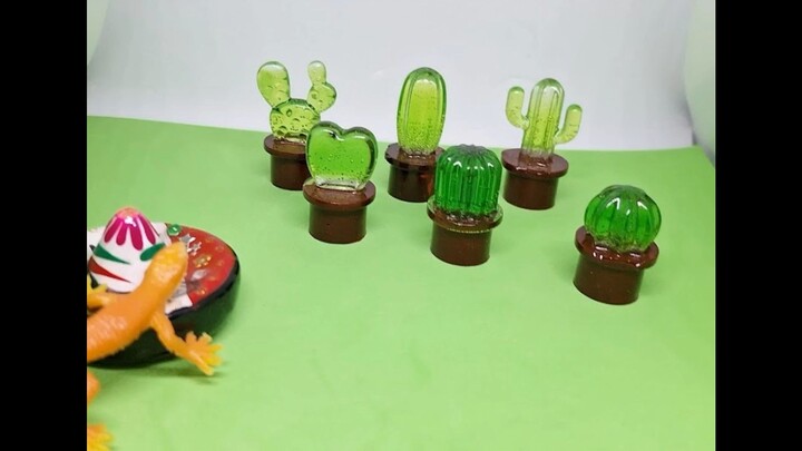 Fridge magnets for reminders or to beautify
