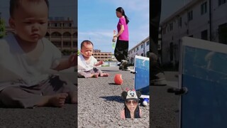 Mama Buat Foto Keren Baren Adik ⁉️