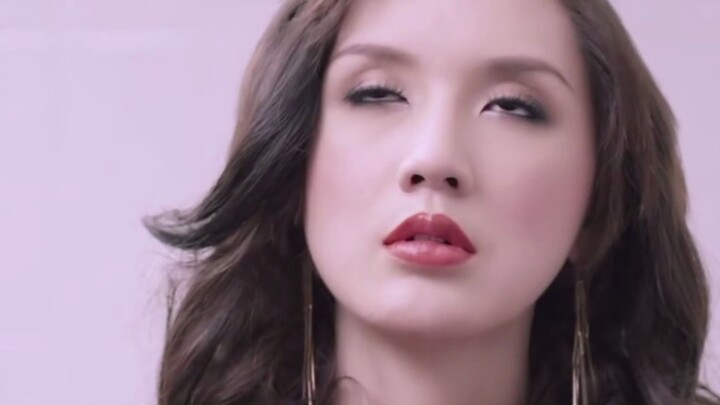 Thailand's quirky ad: Who would've guessed this goddess was like this!
