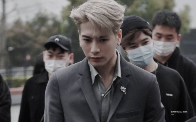 【Jackson Wang】Pangeran tampan di dunia nyata, bos arogan dalam novel pun kalah wibawa