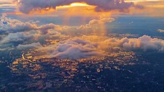 "Bay trên bầu trời xanh"