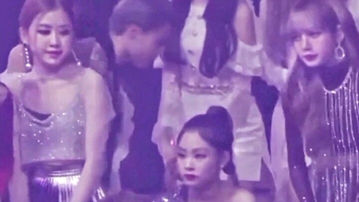 这一切在2018年确实都有迹可循，她就是这么慢慢发酵成这样的…【JENNIE LISA ROSE JISOO BLACKPINK演唱会 曼谷/首尔/香港 】