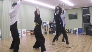 人间钢板顾老师！