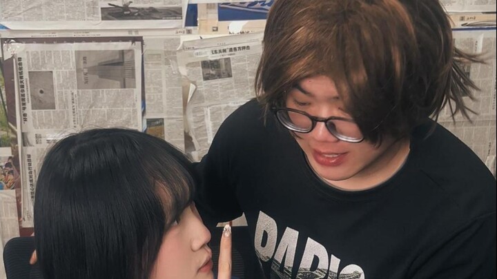 Even such a cute girl couldn’t help herself...