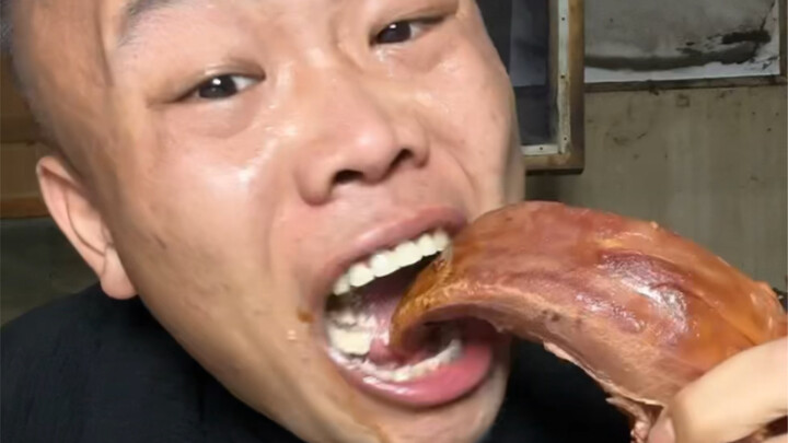 กินหน่อยสิ!