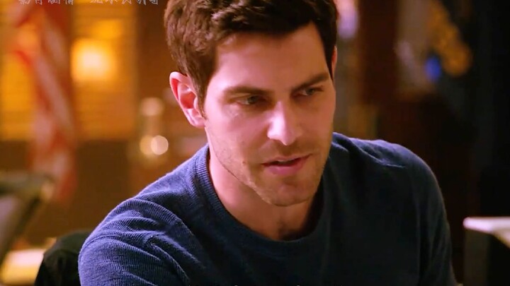 A must-watch high-scoring American drama: Once you watch one episode of "Grimm," you'll be hooked! 1