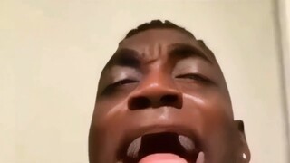 Egg Party: The Big Challenge for the Unlucky? Each person gets 500 egg coins to win a Kangaroo Dubao