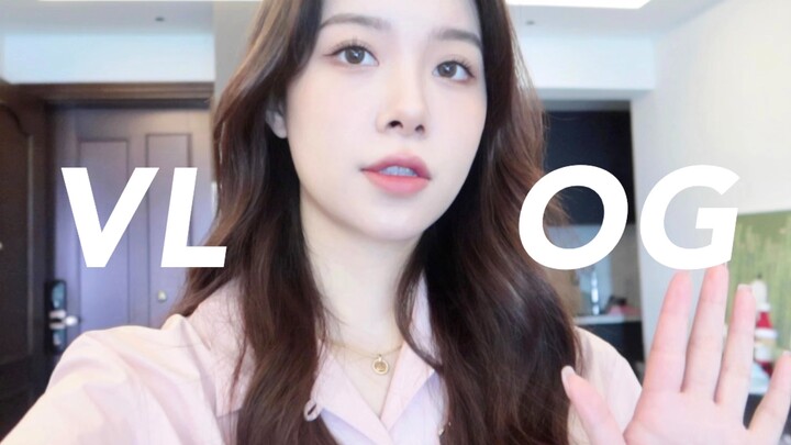 VLOG March Life Moments | Big House Cleaning Day 🧹 First Baking Attempt | Squash Experience | Stay-a
