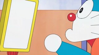 Nobita successfully avoided his mother's scolding by using the fortune-telling machine