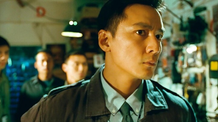 Faced with the lawyer’s relentless questioning, Louis Koo stays calm and answers with his high IQ—ul