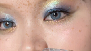 I can't tell if it's eyeshadow or rainbow!! (screaming