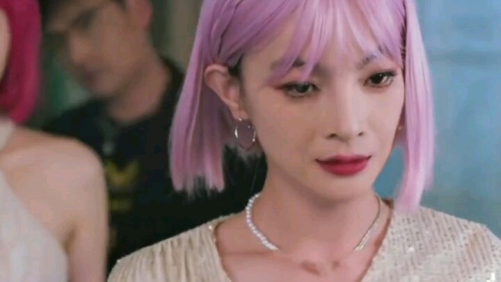 ครั้งแรกที่ตำรวจสาวปลอมตัวเข้าไปเป็นสายลับกลับเกิดเรื่องขึ้นแล้ว!