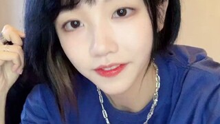 Oh~这个善变的女人，转到谁心上了#御姐#天秤座#钟表转动滴答滴#袜里袜气