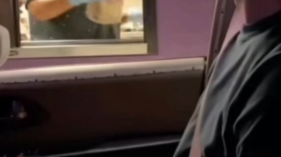 สุดปัง(หวังว่าจะดังนะ😇)