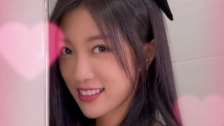 فم الرجل شيطان يخدع الناس.