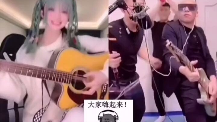 安妮PK连麦名场面：对面DJ 不要太嗨，小安妮这套花手有点东西哦，这PK热闹了