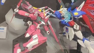 Trải nghiệm căn cứ gundam Vương Phủ Tỉnh Bắc Kinh