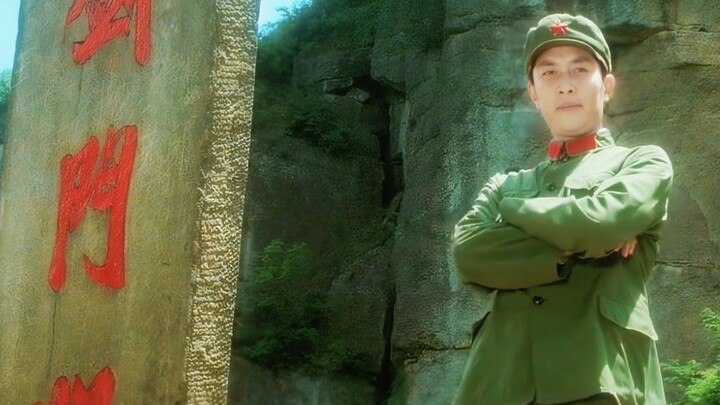 “From the moment their gaze transforms, art is born!”