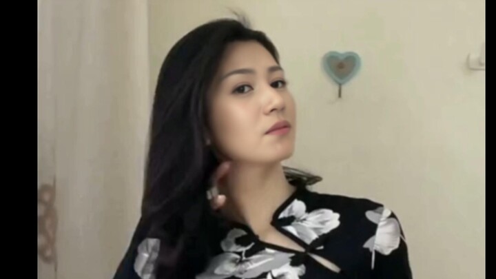 Dì quyến rũ Man Yao