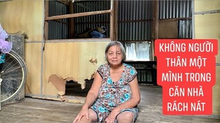 Khổ cả đời đi làm thuê làm mướn đến khi già mang bệnh phai ở đậu trong ngôi nhà mục nát.