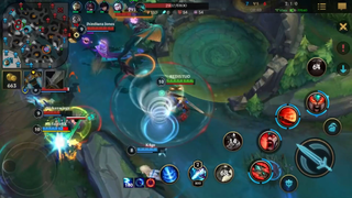 TRYNDAMERE CRITICAL DAMAGE IS ACTUALLY BROKEN!