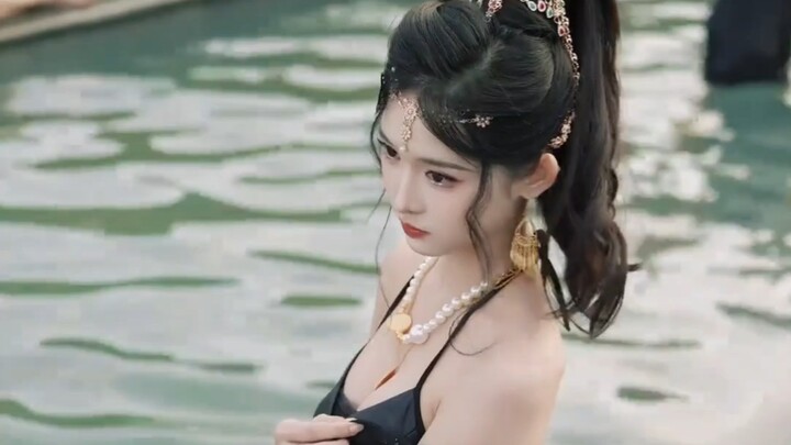 [No. 405: Tian Jiuluo] Beautiful face, great figure — “Collecting All the Gorgeous Girls Online” Ser