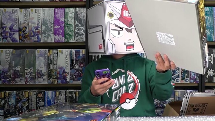 You can get it even without hiring a proxy! Unboxing Bandai's 1999 Gundam lucky bag!