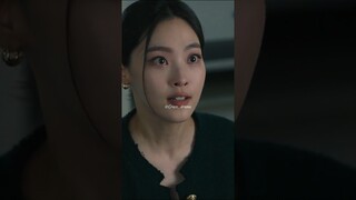 The tension between these two😳🤌🏻#kdrama #shorts #savage #theimpossibleheir #ytshort #leejaewook