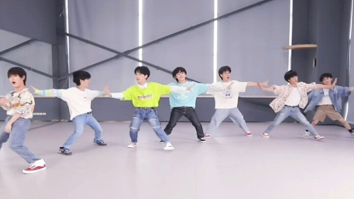 【时代少年团】吸了氦气的七个小矮人版姐姐真漂亮