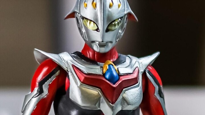 Nexus Ultraman GK modified parts spraying production