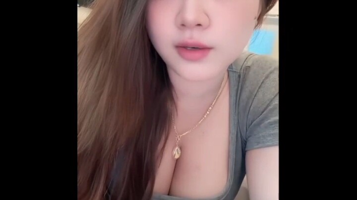 lagi pengen di temaniin☺😔