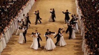 [Estetika Rusia] Salah satu waltz favoritku