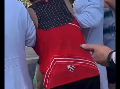 في الحقيقة، دماغ العم في هذه اللحظة خارج عن السيطرة. من الصائب إيقافه قسراً لتلقي العلاج ثم تقييم ما